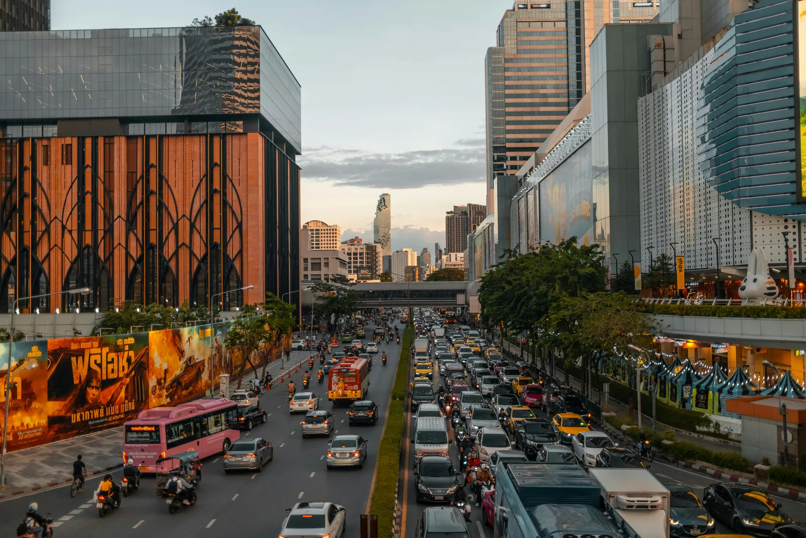 Bangkok płonie: Skala „ekstremalnego zagrożenia” przekroczona! Temperatura odczuwalna powyżej 52°C